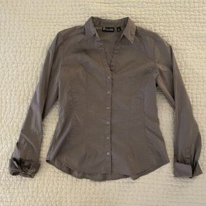 NY&CO 7th AVENUE GRAY BUTTON DOWN SHIRT SZ.M